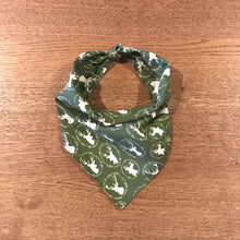 Load image into Gallery viewer, Reindeer Holiday Bandana