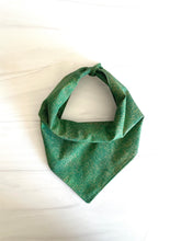 Load image into Gallery viewer, Gold Flake St. Pat's