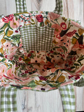 Load image into Gallery viewer, Small Hampden tote - green plaid