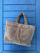 Load image into Gallery viewer, Small Hampden tote - brown Corduroy