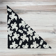 Load image into Gallery viewer, Halloween Bandana- Ghosts